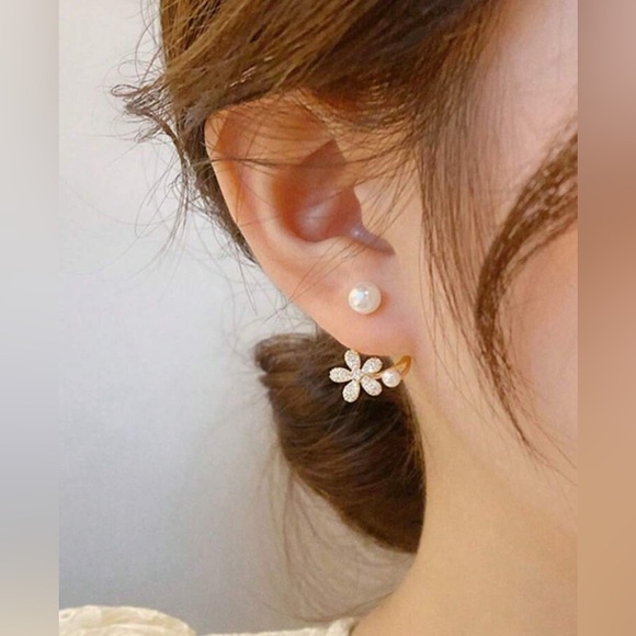Elegant Gold and Silver Floral Pearl Earrings - Picture 2 of 6